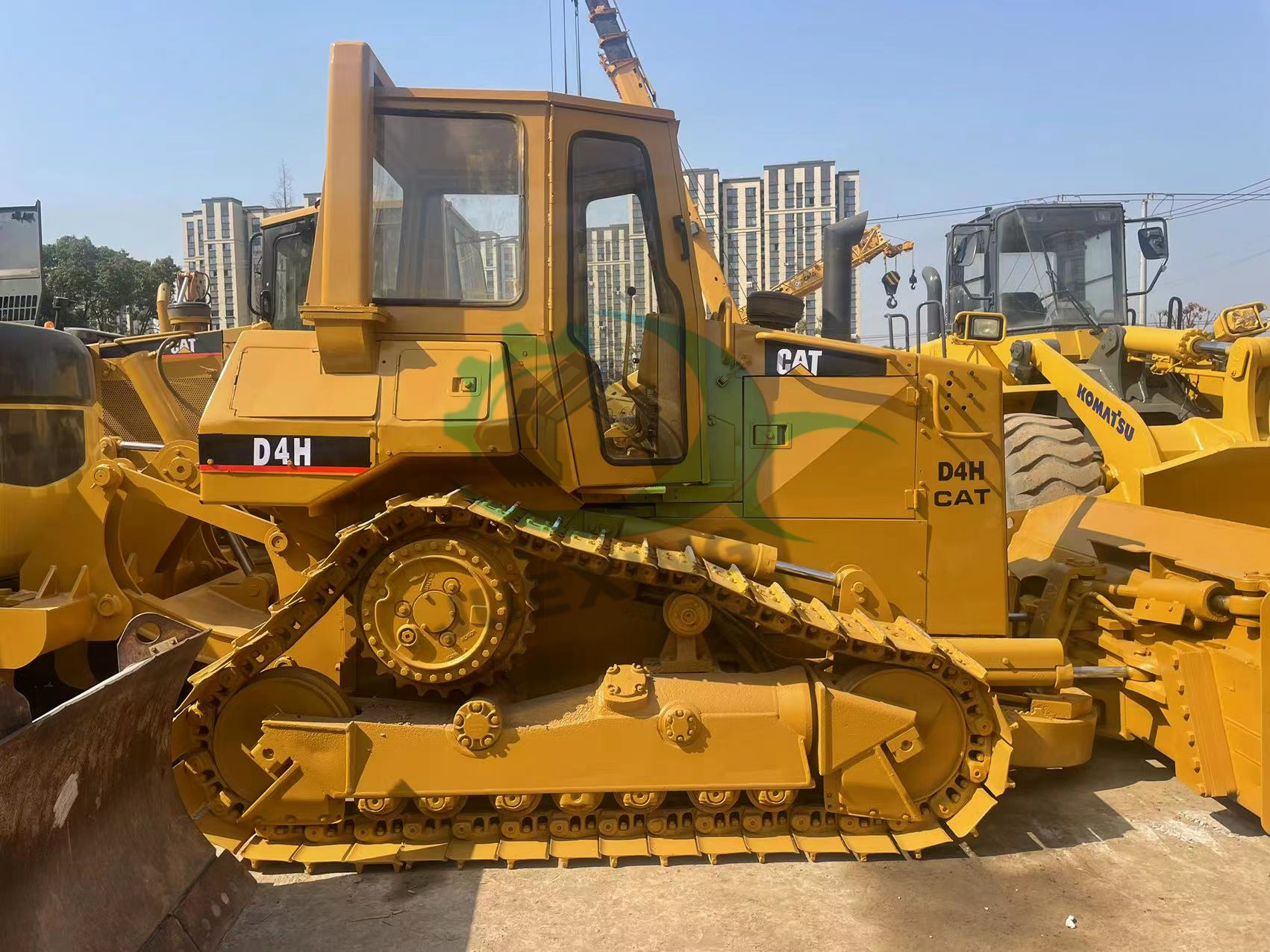 Japan Made Earth-moving Used Cat Crawler Bulldozer D4h