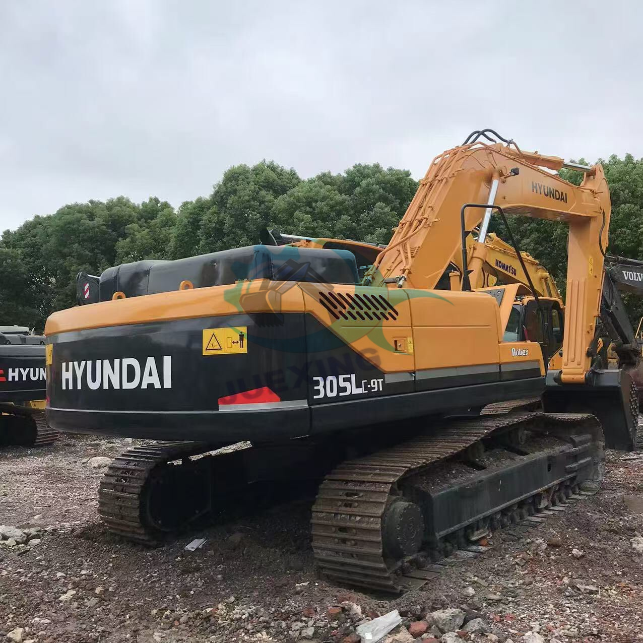 Good Condition Used Hyundai 305LC-9T Excavator