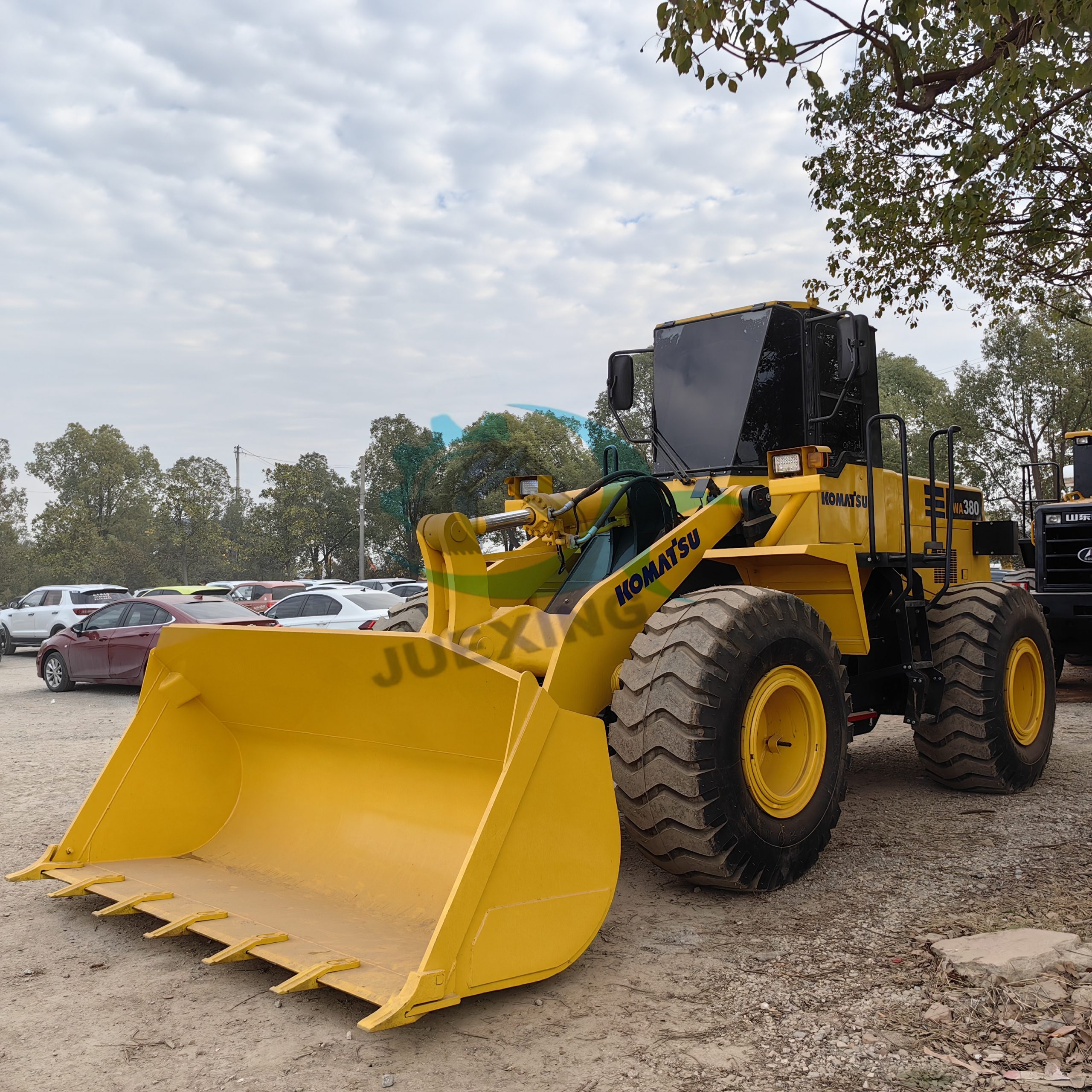 Used Japan KOMATSU WA380 of Loader