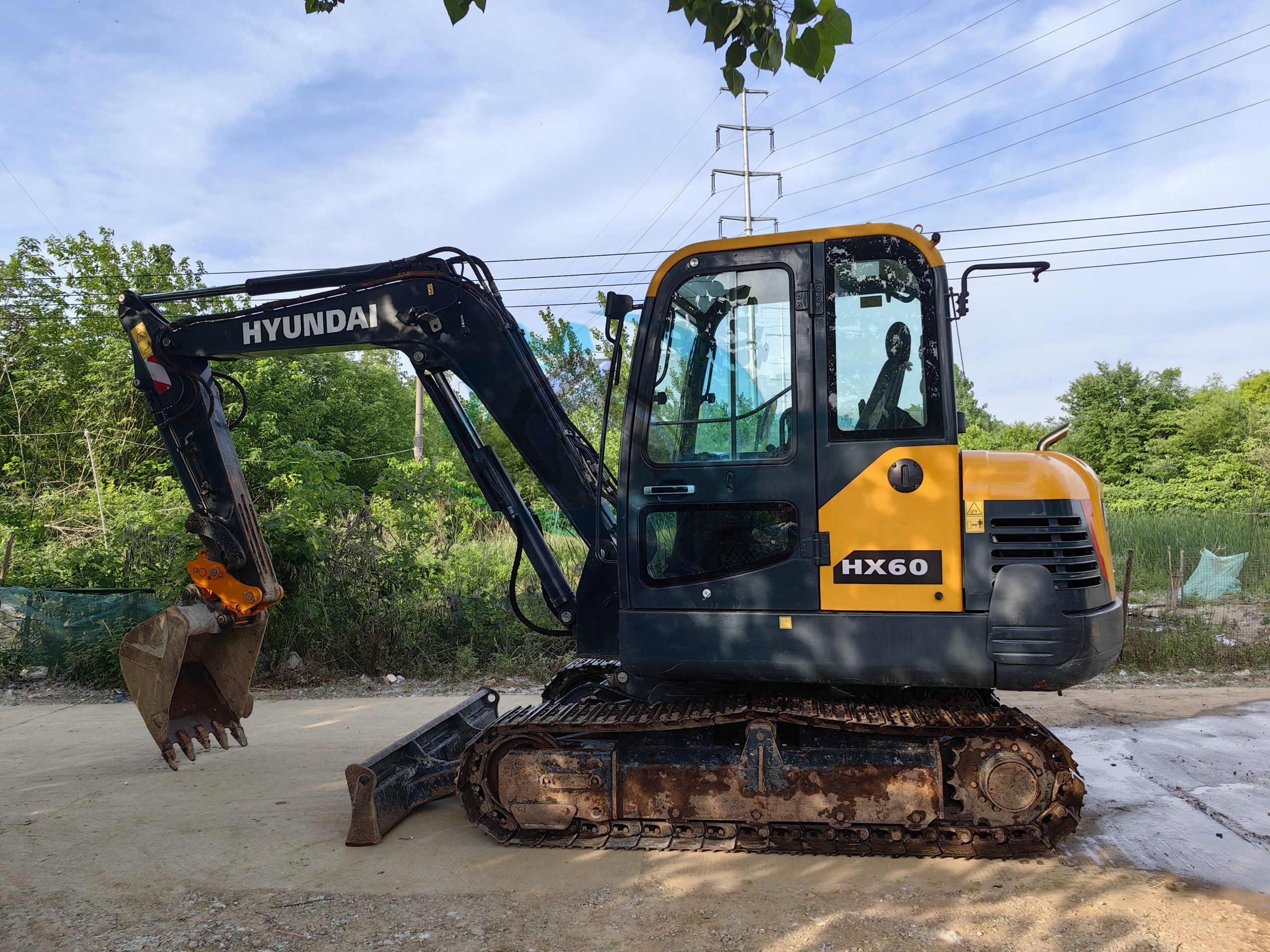 Used Hyundai HX60 Excavator Agricultural Machine