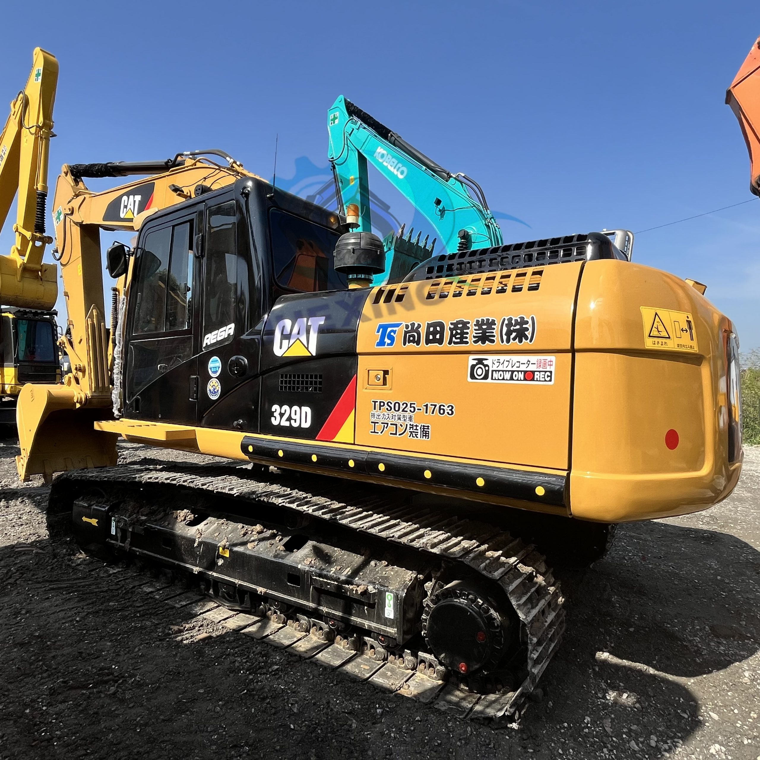 Japan Original Caterpillar Excavator CAT329D