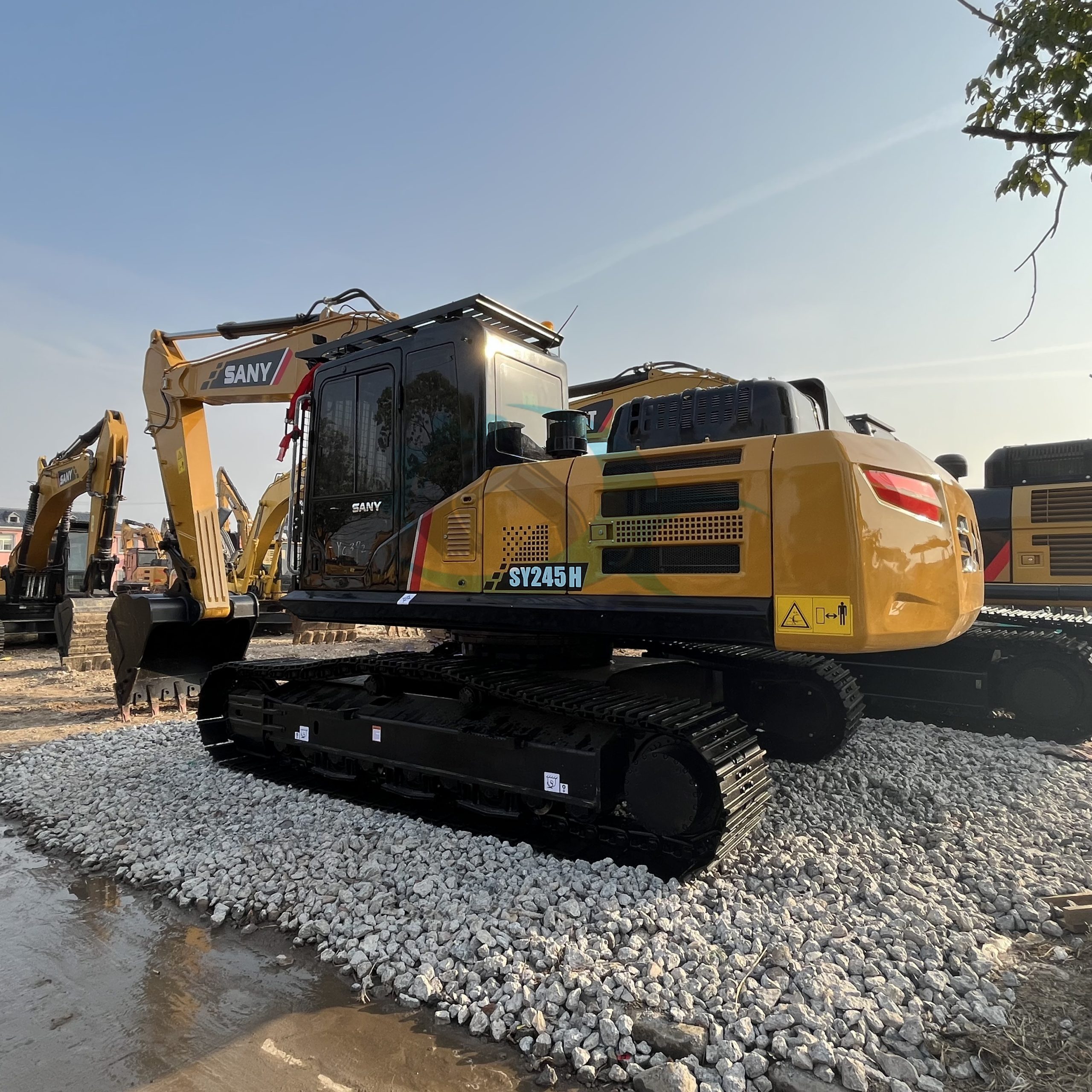 Second Hand Sany SY245 Excavator 24 Ton