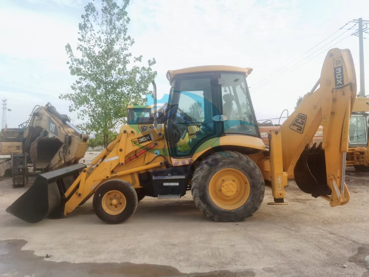 Second Hand Backhoe Loader JCB 3CX