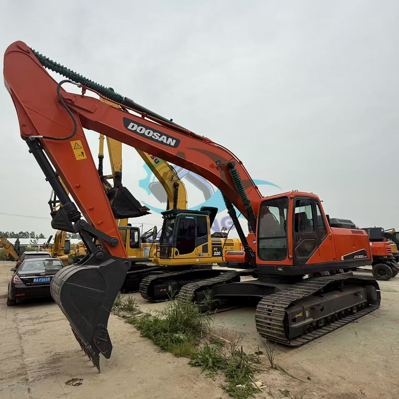 Doosan DX300 Used Excavator 30 Ton 