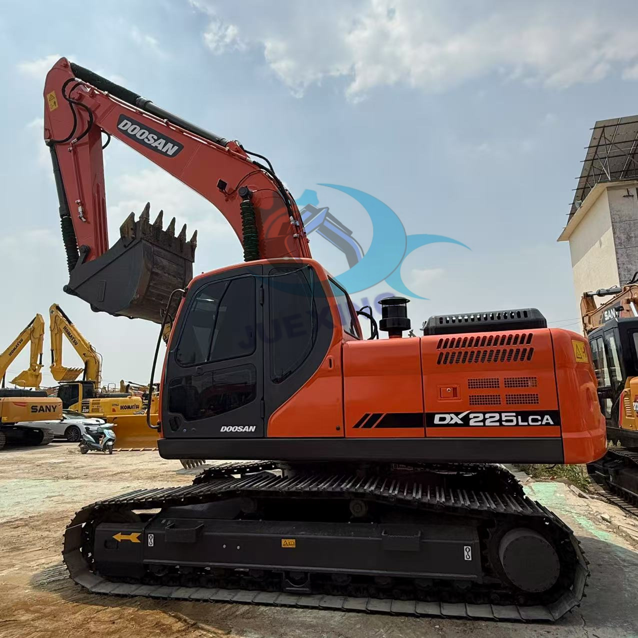 DOOSAN DX225LCA Original Korea Used Excavator