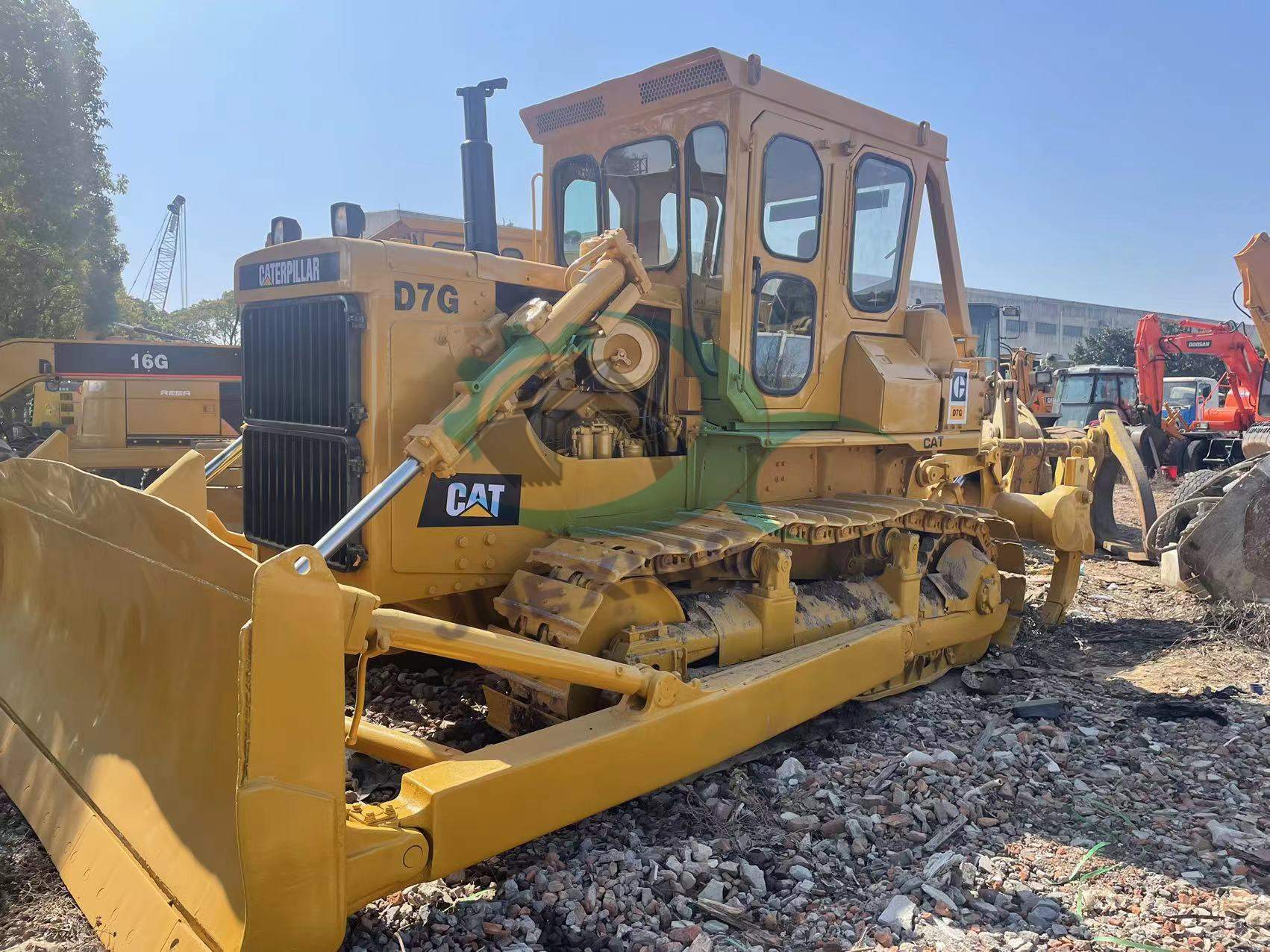 Used CAT D7G Crawler Bulldozer Original Japan