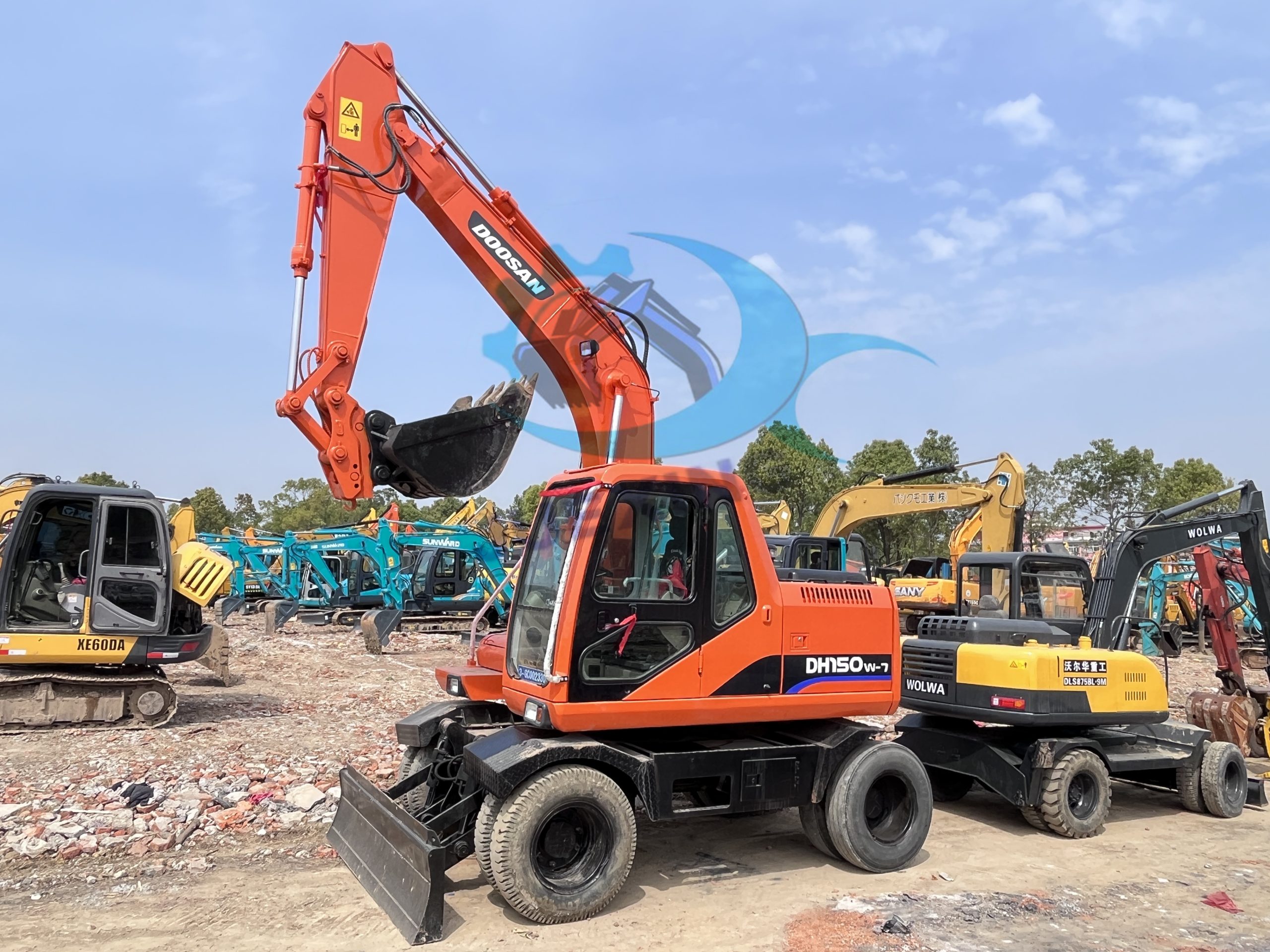 Used DOOSAN Dh150w-7 15ton Wheel Excavator