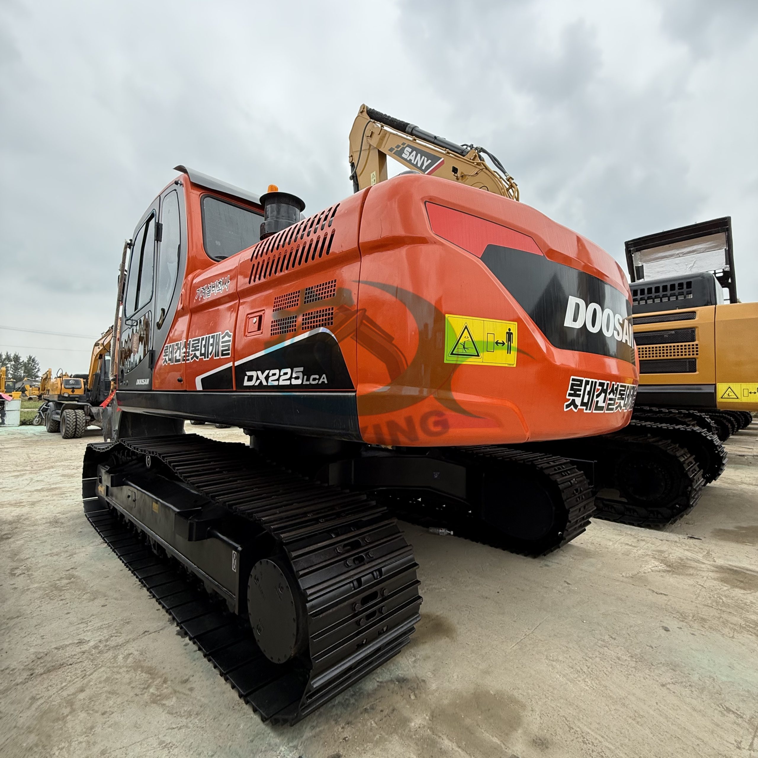 Korean Good Condition Used Crawler Excavator DX225LCA