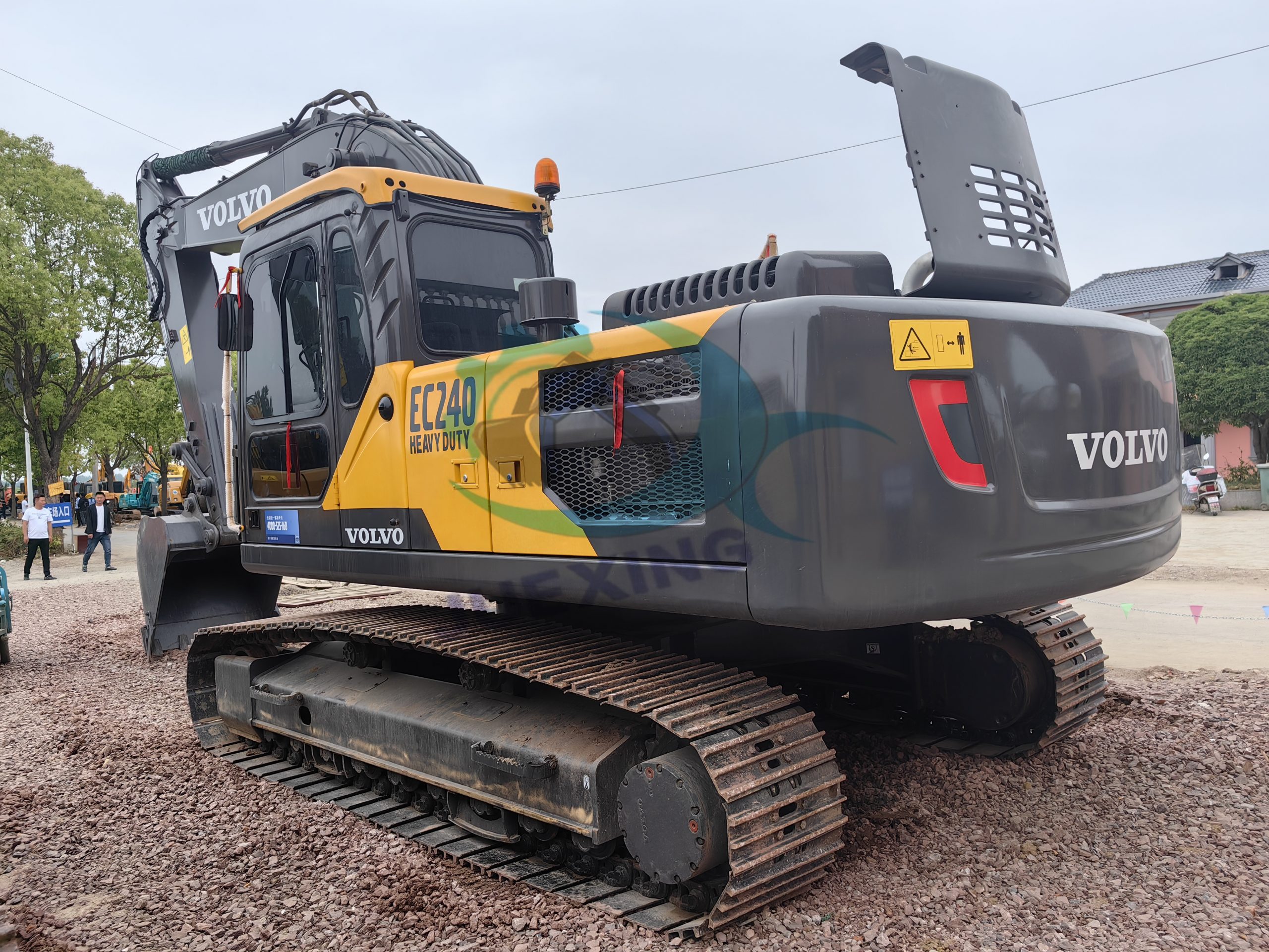 Low Price Volvo EC240 Used Excavator 24 Ton
