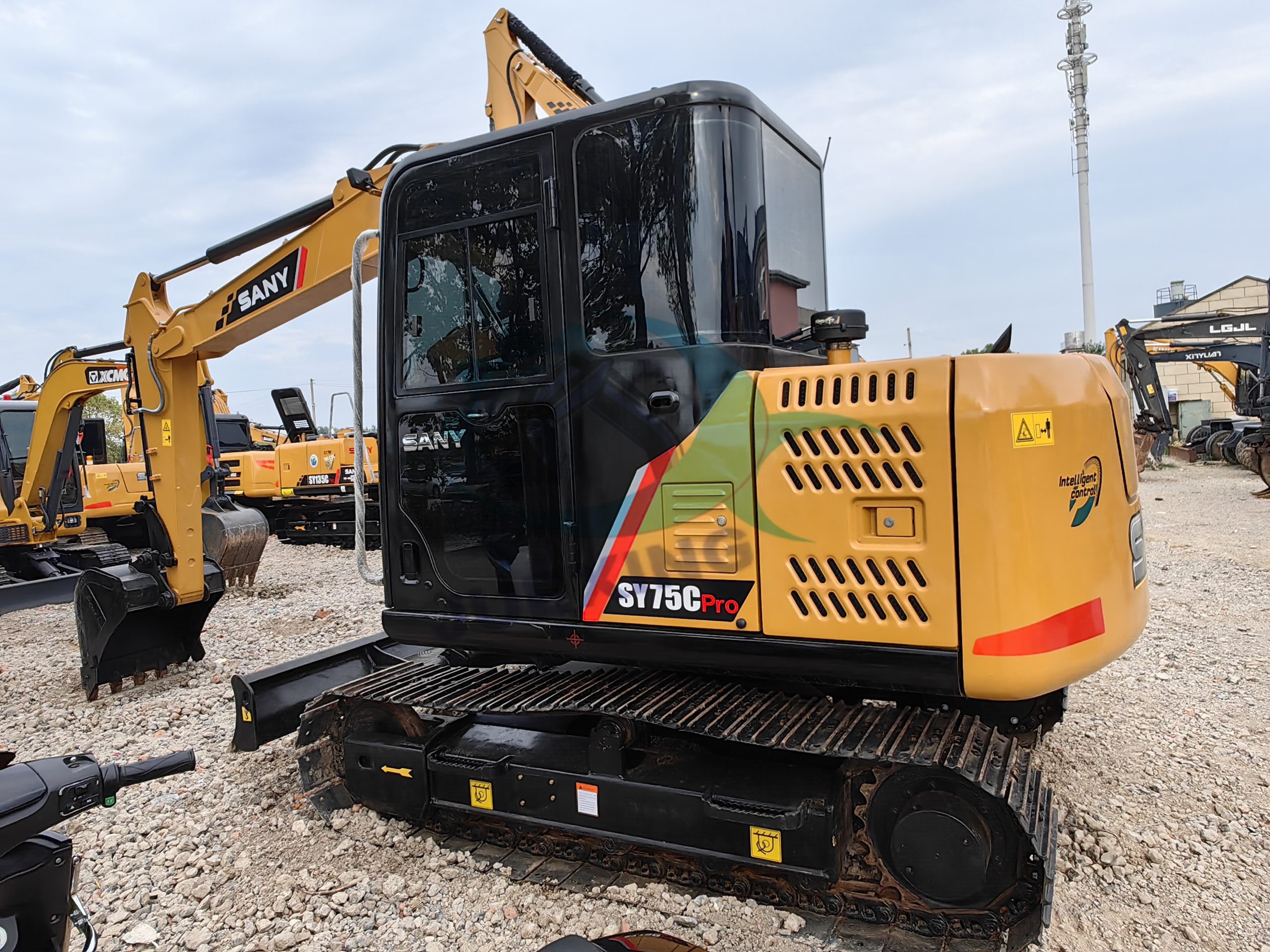 High Quality Used SANY SY75C Excavator