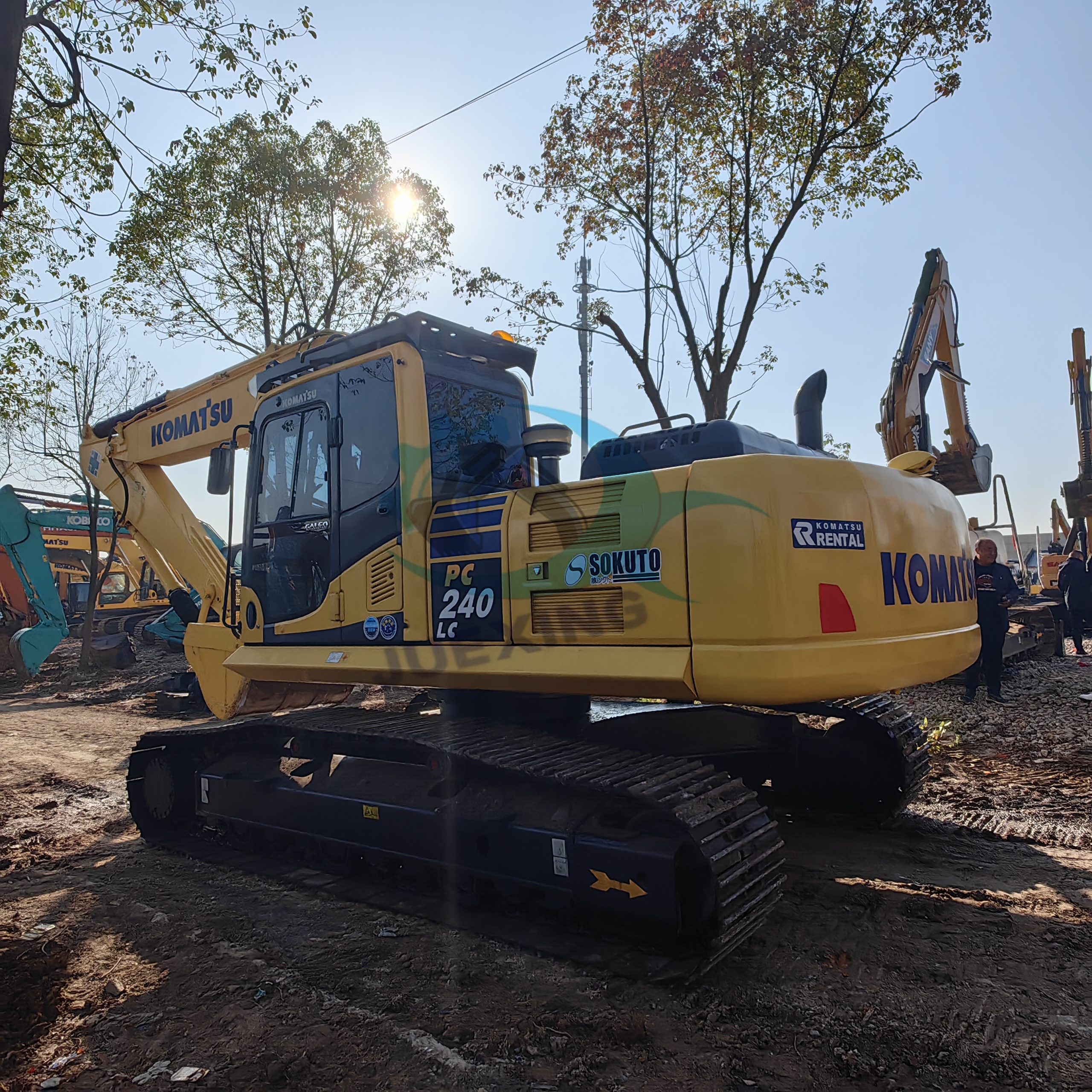 High Quality Used Komatsu PC240-8 Excavator