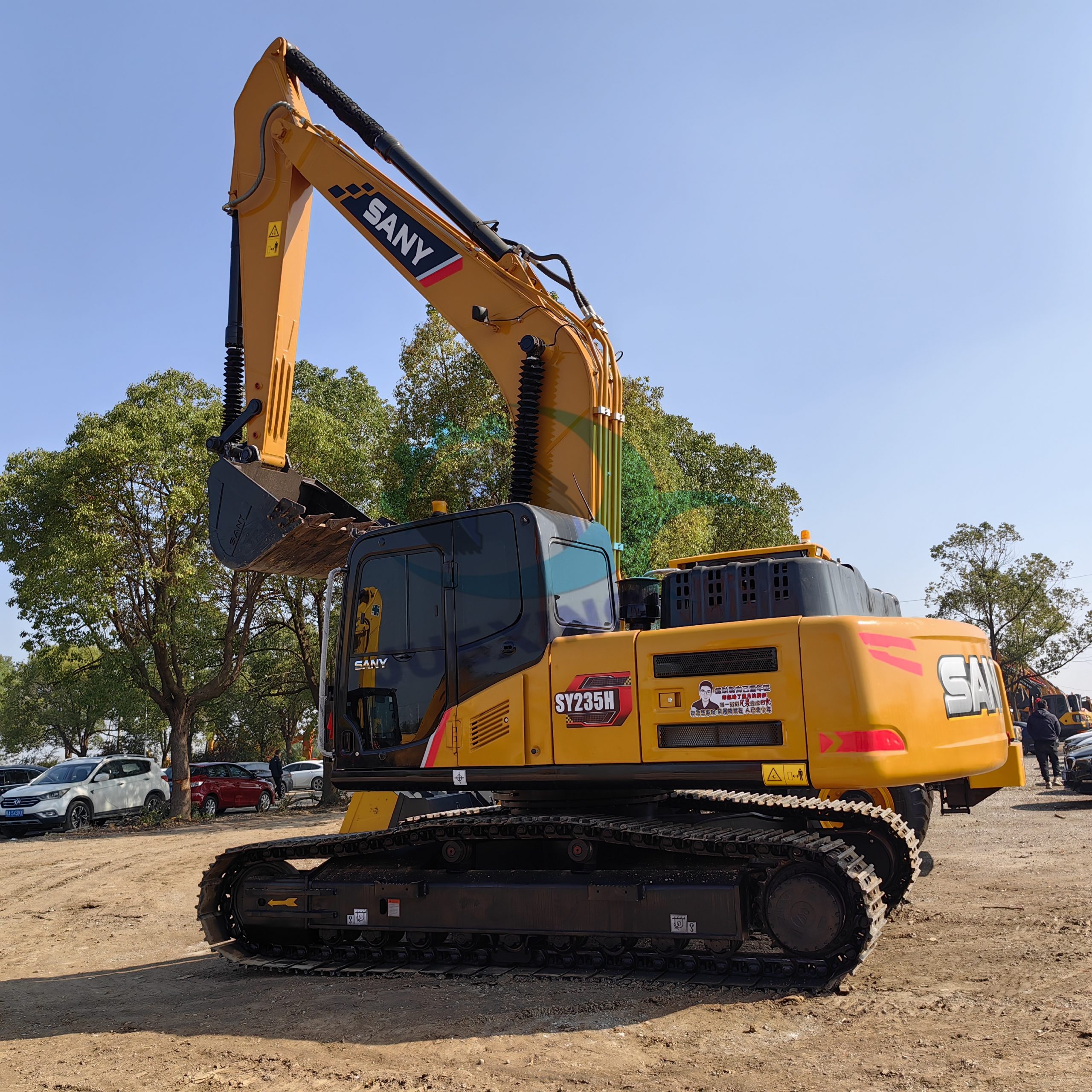 Low Hours Used SANY SY235C Excavator For Sale