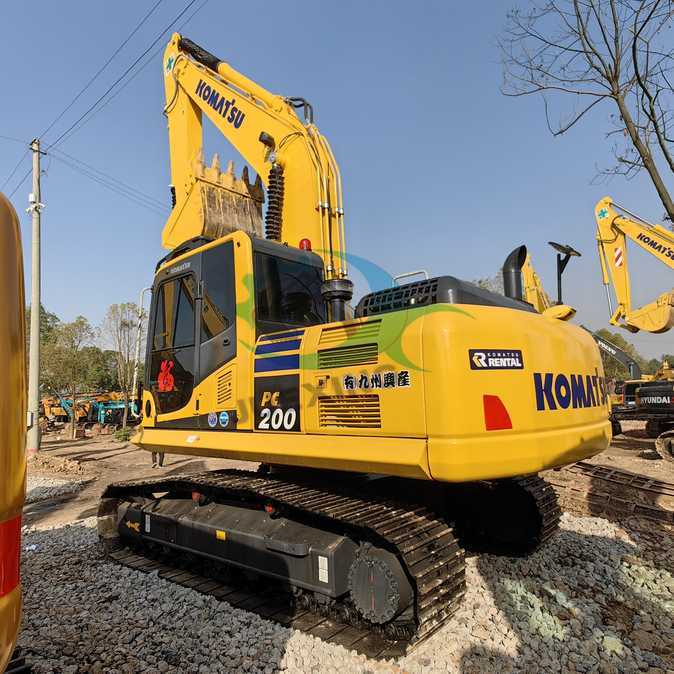 Powerful Used Komatsu PC200-8 Tracked Excavator