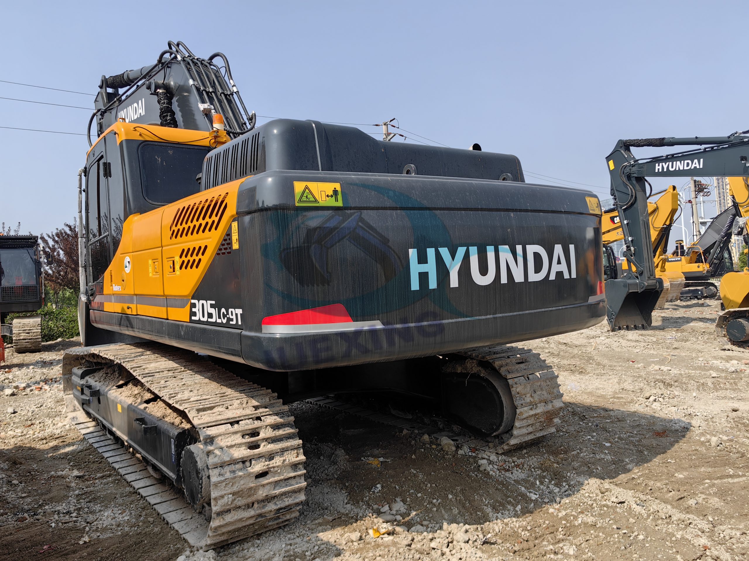 Used Hyundai 305LC-9T Excavator Excellent Performance