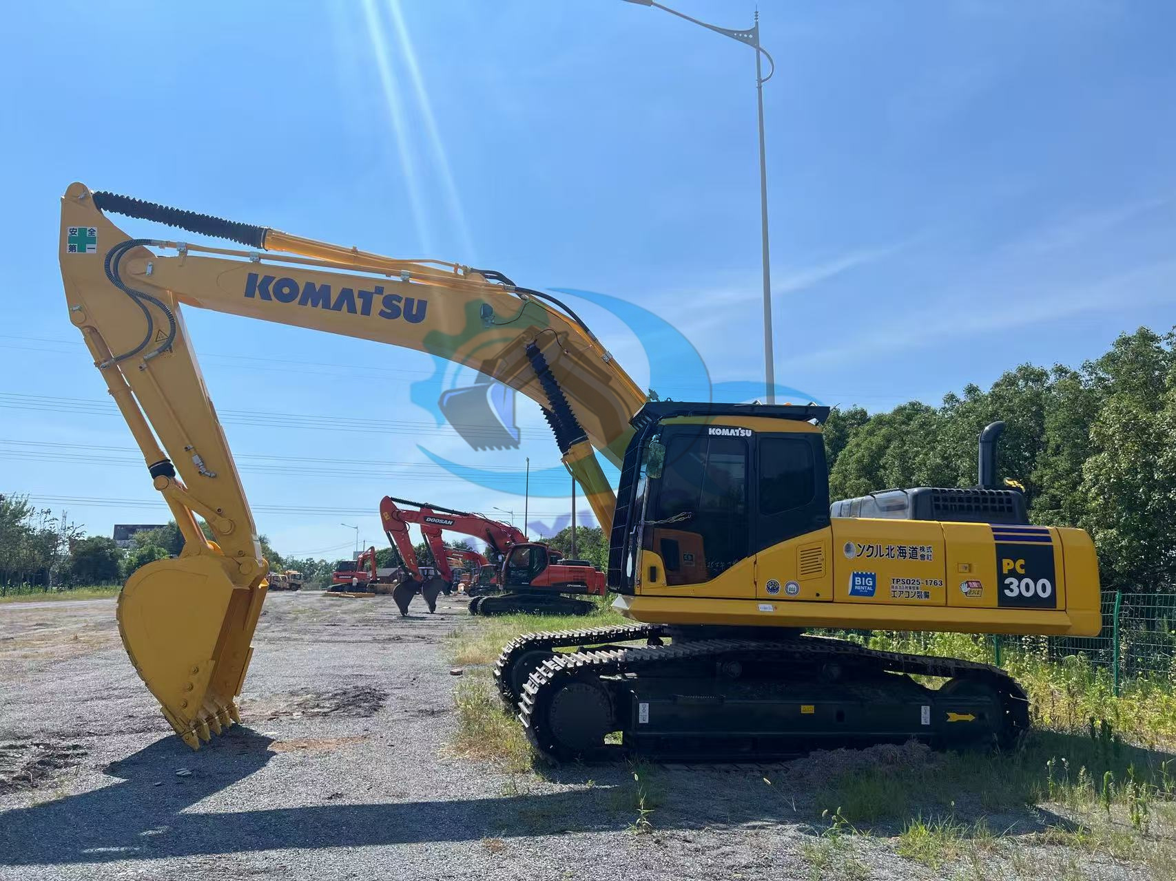 Japanese Original Komatsu PC300-8M1 Excavator
