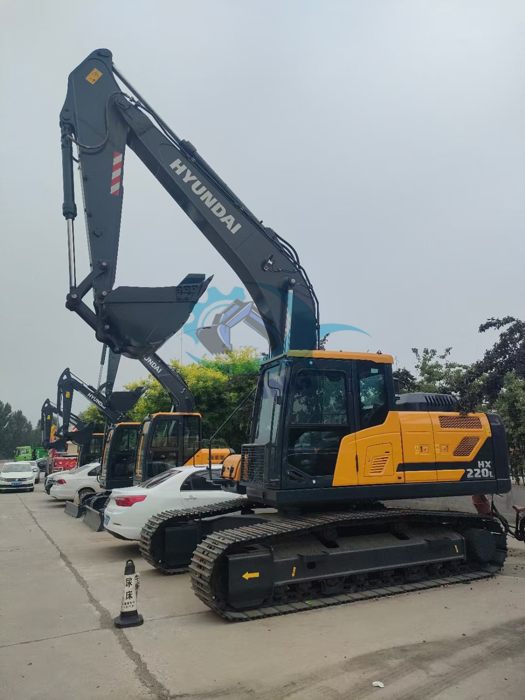 Used Hyundai HX220L Excavator High Quality
